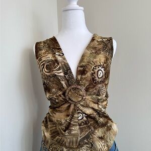 Sleeveless Brown Patterned V-Neck Top with Decorative Ring